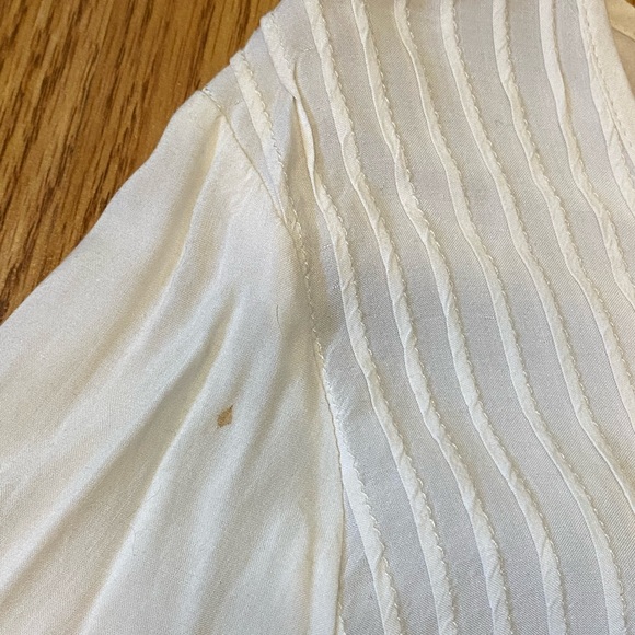 Cream blouse - Picture 3 of 5